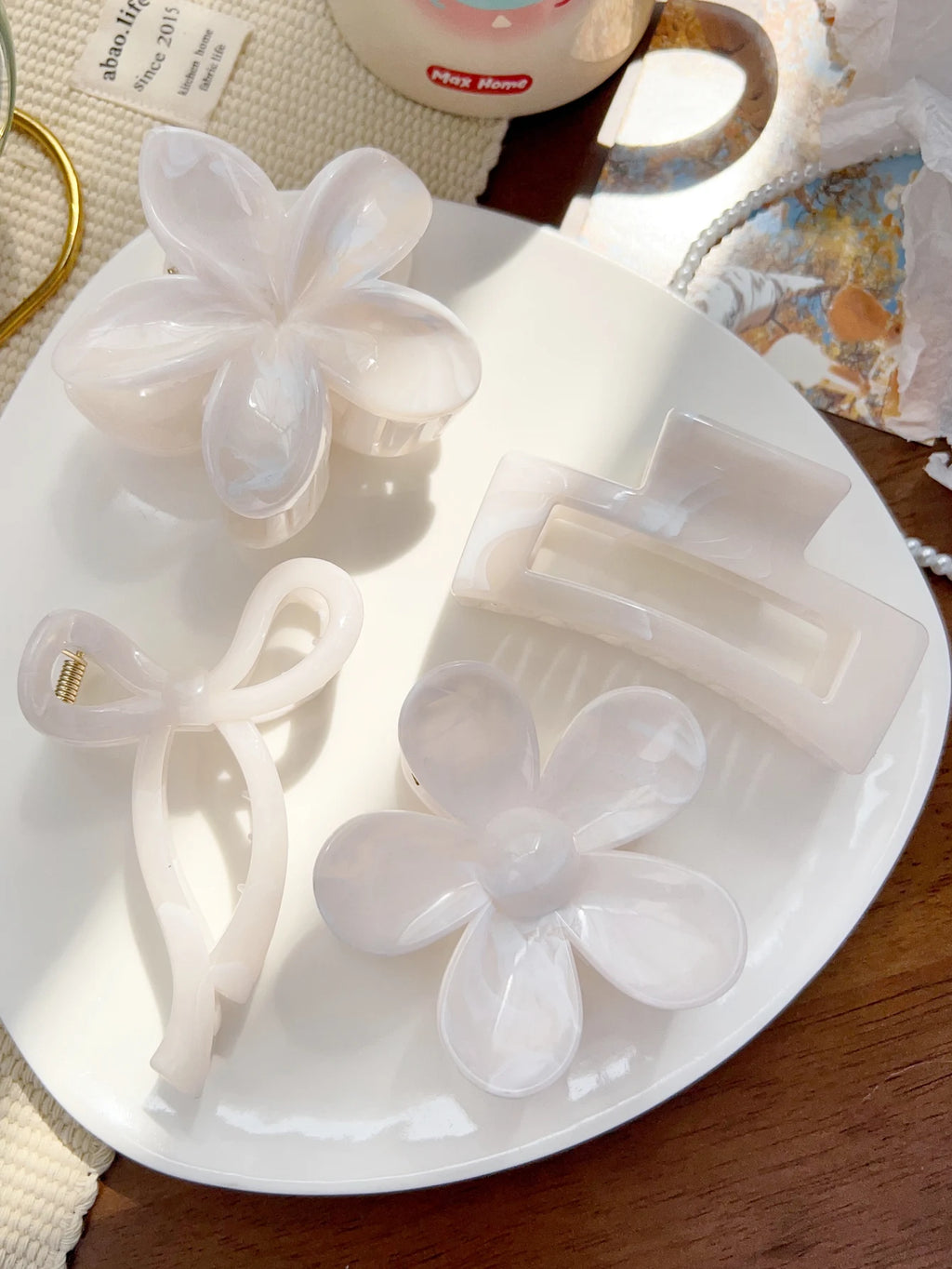 Big Hair Claw Clips Butterfly Hair Accessories for Women Girl Fashion Flower Headwear Non-Slip Hairpin Crab Barrette